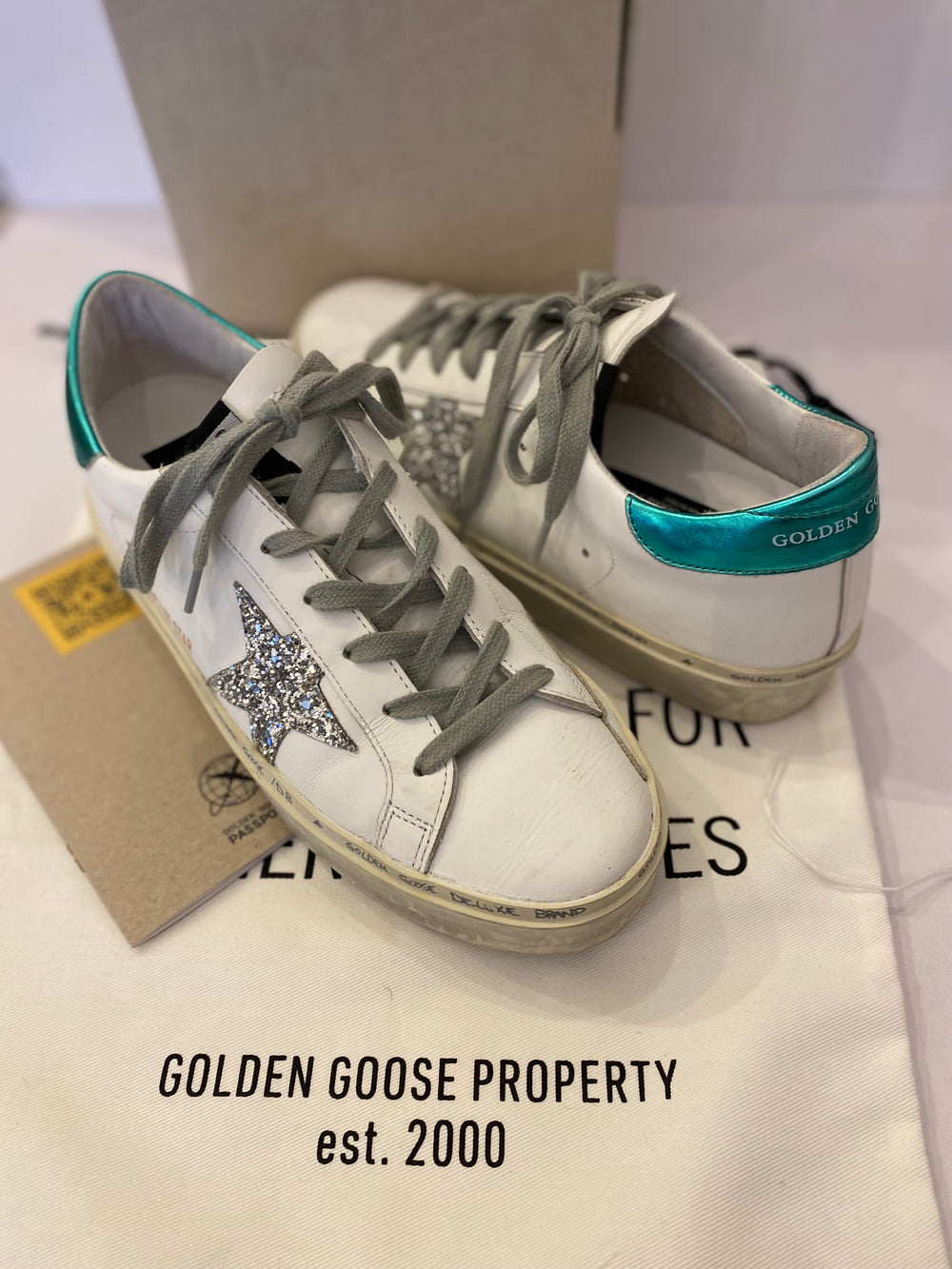 Pre Loved Golden Goose Hi Star Trainers uk5 (excellent)