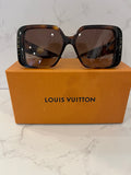 Pre Loved Louis Vuitton Square Tortoishell sunglasses (as new) Reserved