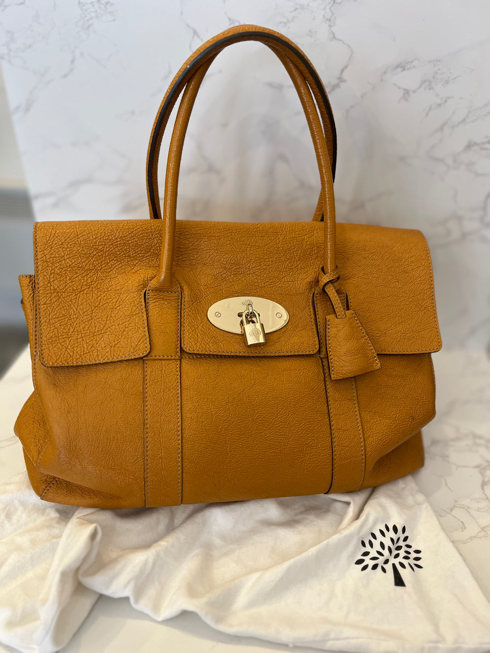 Pre Loved Mulberry Bayswater in Ochre Crackled Patent Leather