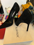 Pre Loved Manolo Blahnik Black Suede Heels UK 5 (New)