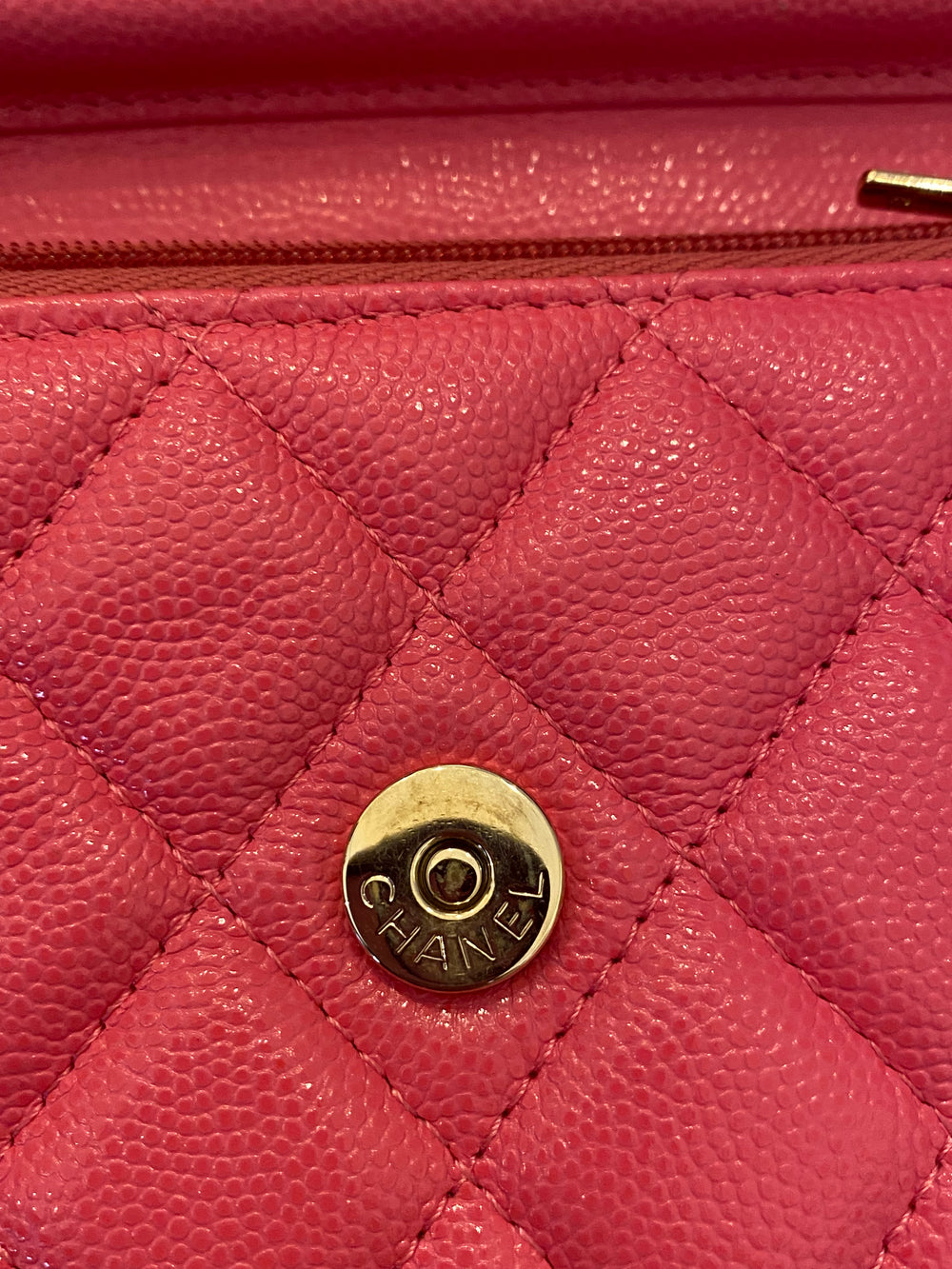 Pre Loved Chanel Mini Wallet on Chain in Pink 2020 (excellent)