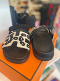 Pre Loved Hermes Chypre sandals black & beige  - UK 6 - New