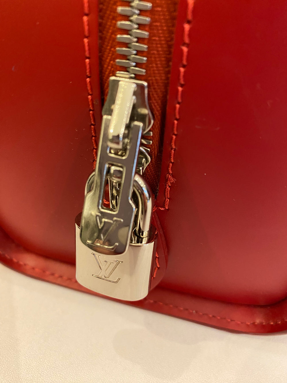 Louis Vuitton Pont Neuf PM Red EPI Leather Satchel