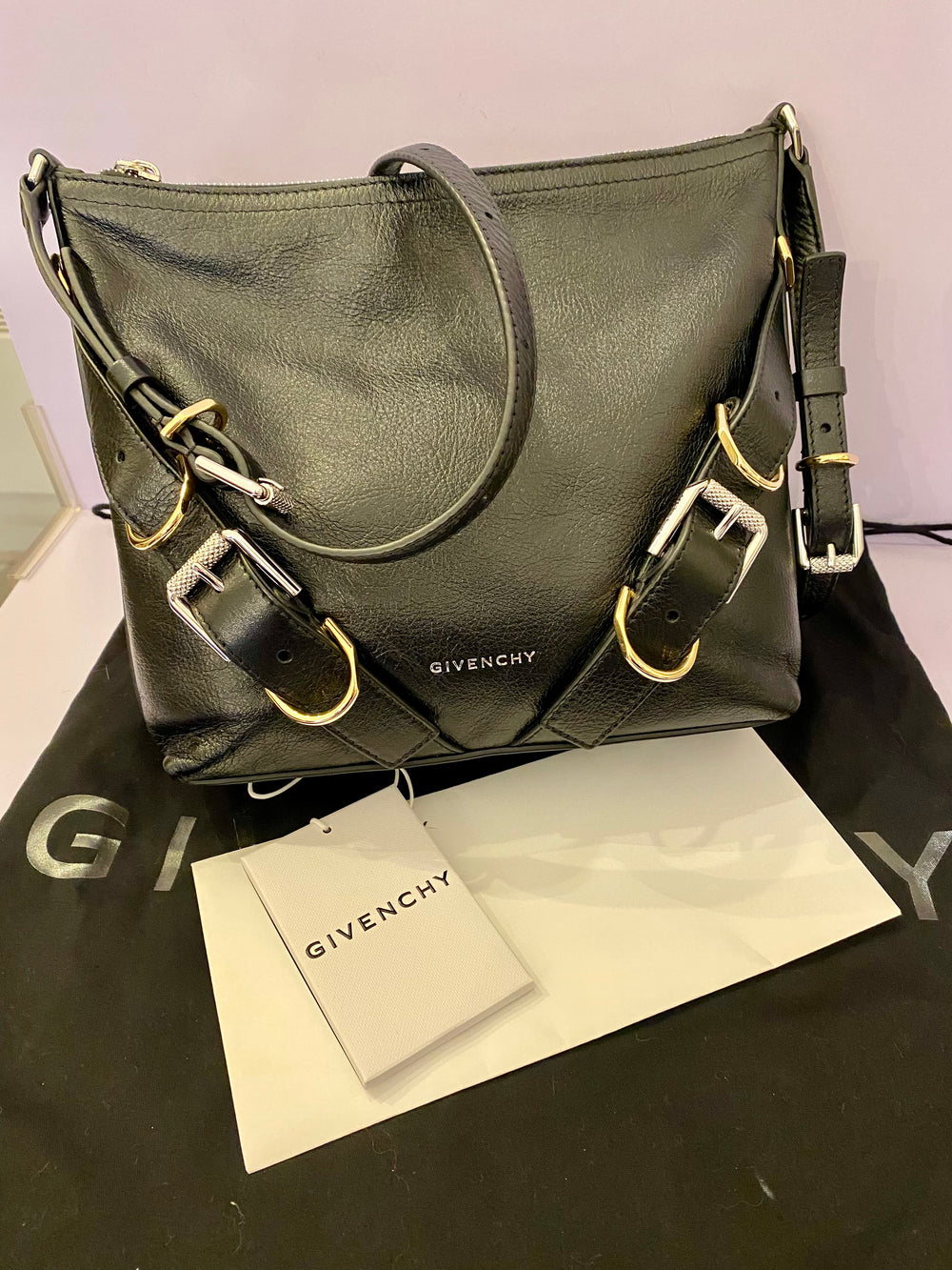 Pre Loved Givenchy Voyou Small Messenger in Black