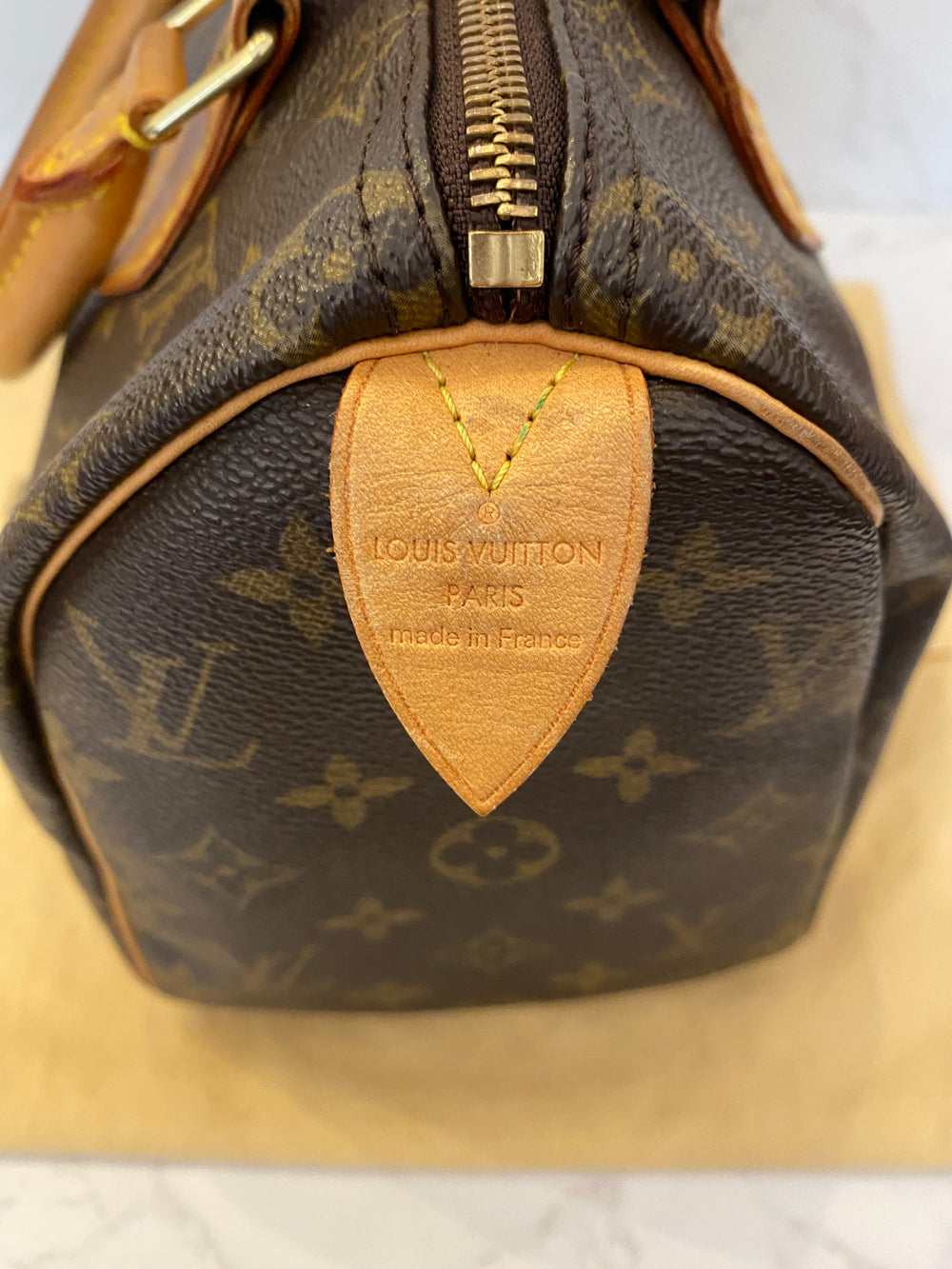 Pre Loved Louis Vuitton Vintage Monogram Speedy 25