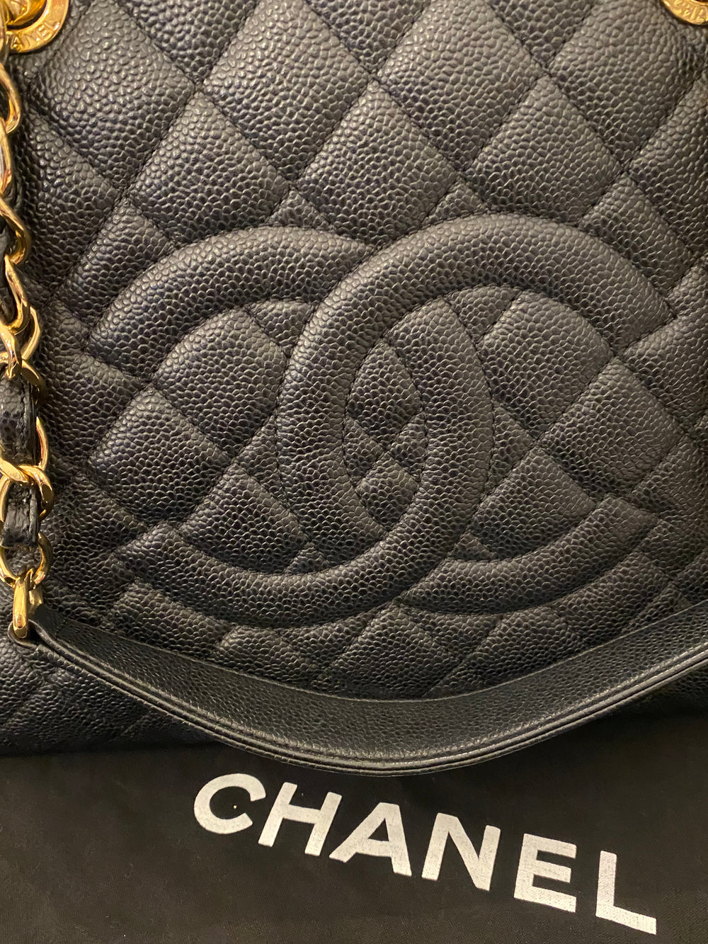 Pre Loved Chanel GST Grand Shopper Tote in Black Caviar Leather