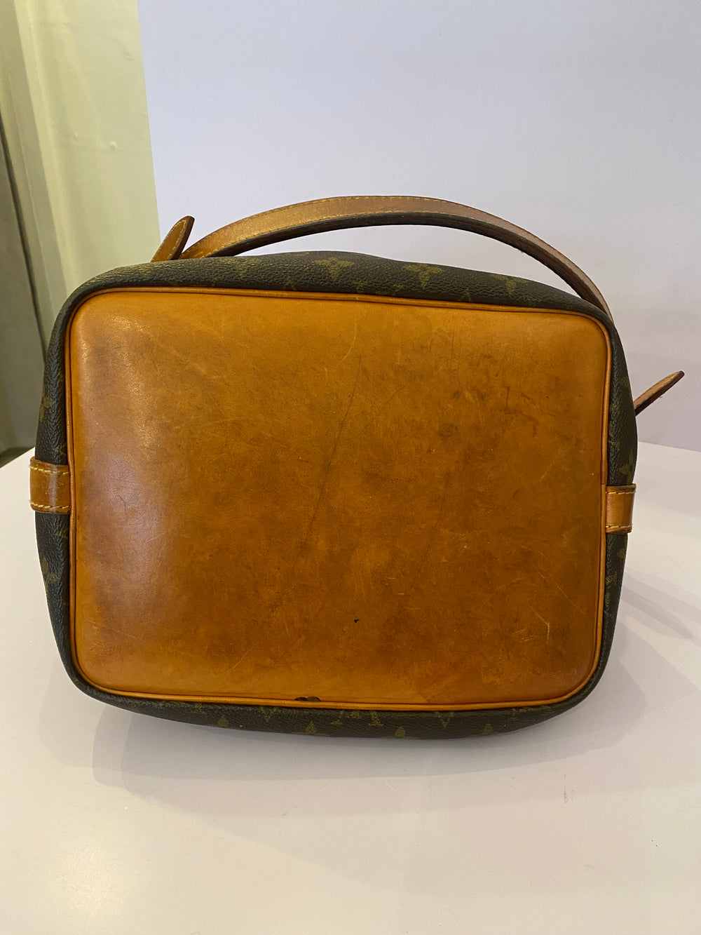 Pre Loved Louis Vuitton Vintage  Noe Monogram Bucket Bag