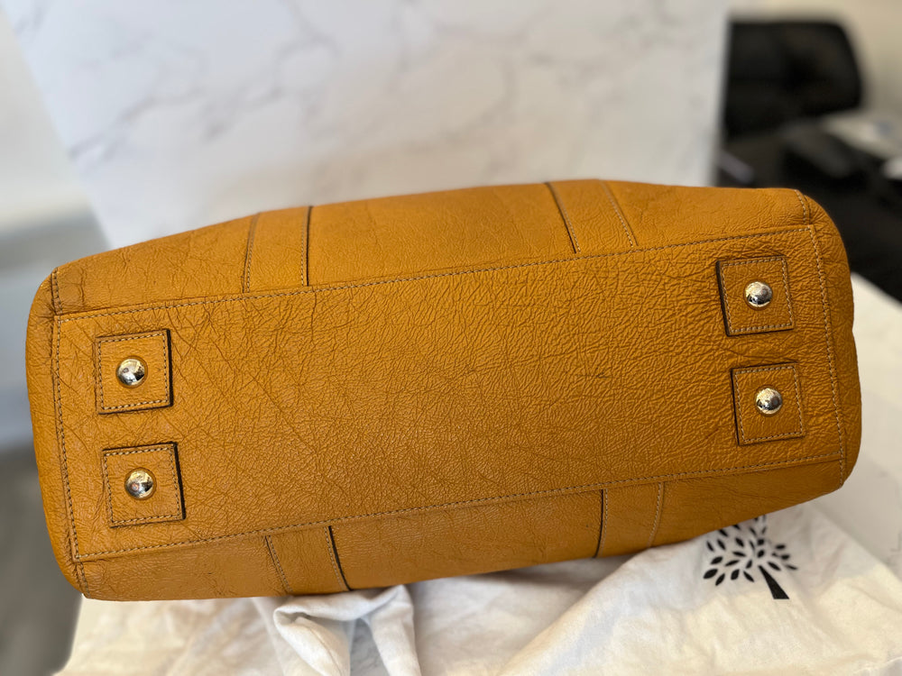 Pre Loved Mulberry Bayswater in Ochre Crackled Patent Leather
