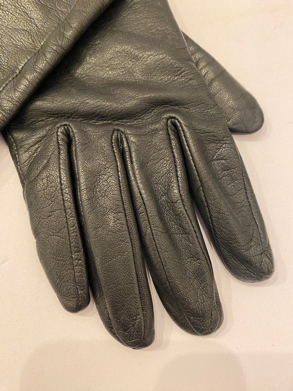 Pre Loved Dolce & Gabbana Black Leather Long Gloves size 7