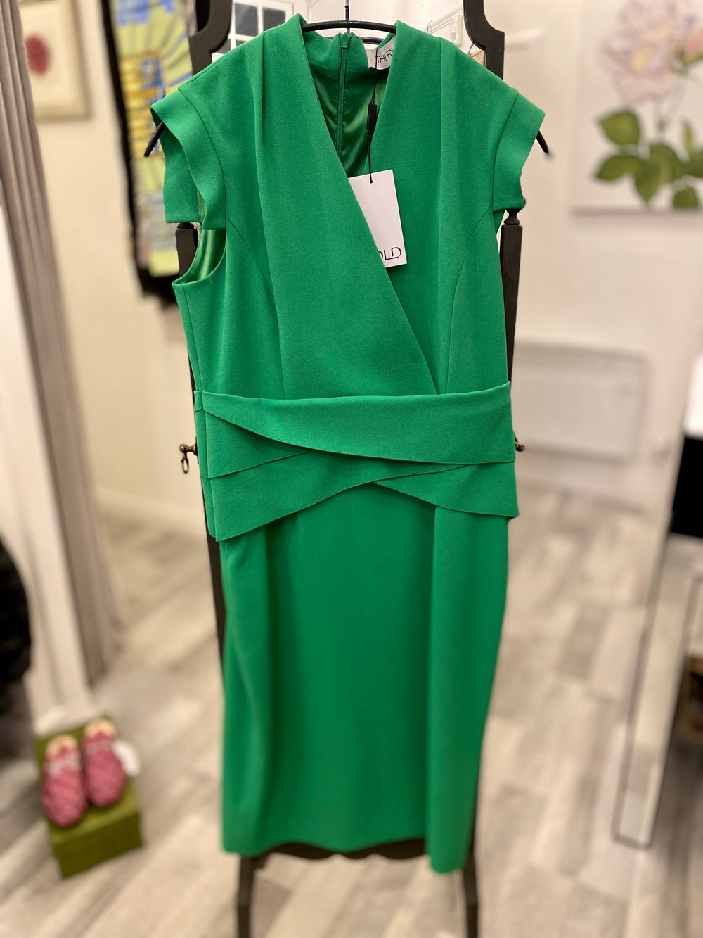 The Fold London Amberley Vivid Green Crepe Two Piece uk12 (new)