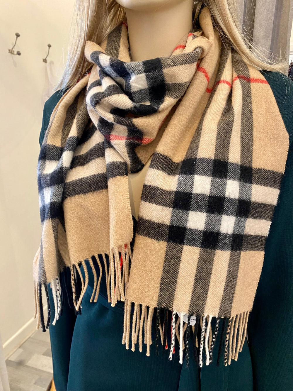 Pre Loved Burberry Cashmere Giant Beige Check Scarf (excellent)