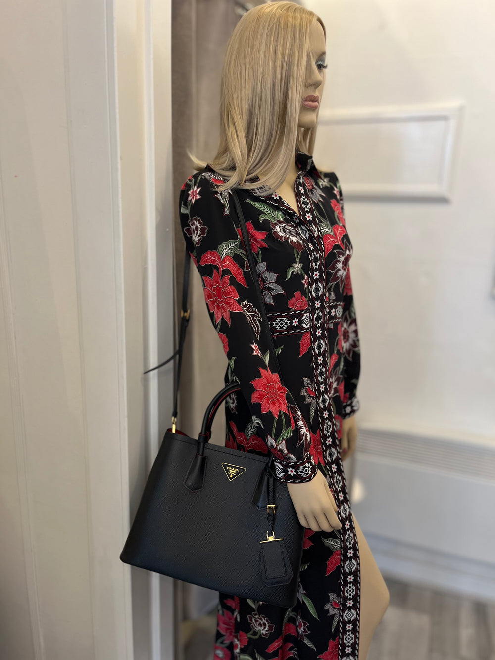 Pre Loved Prada Black Saffiano Leather Double Tote Bag