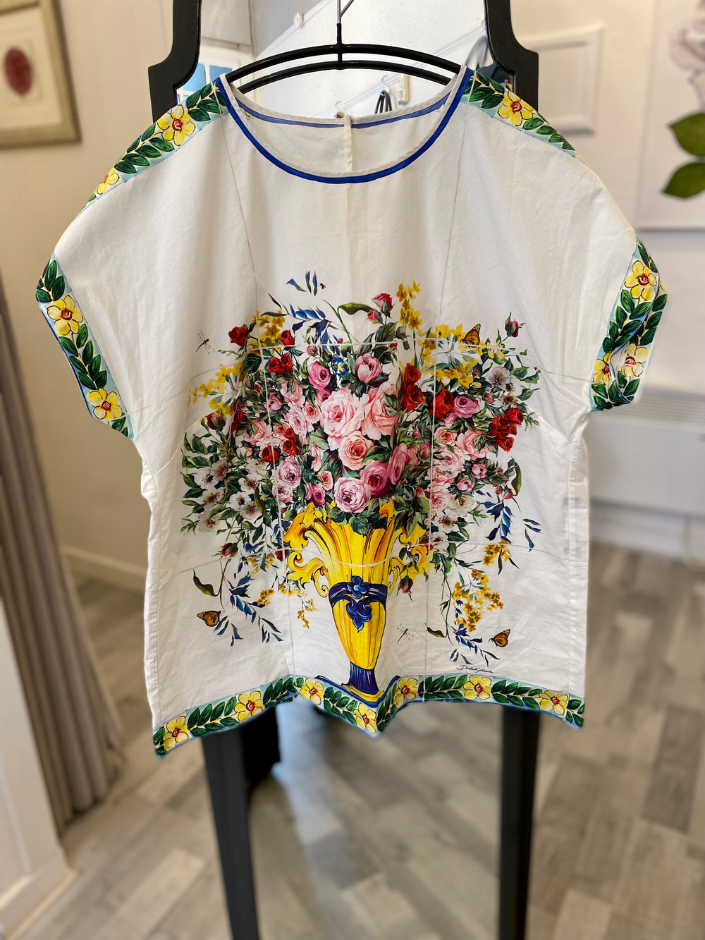 Pre Loved Dolce & Gabbana Caltagirone Vase Cotton Top Size 44 uk12