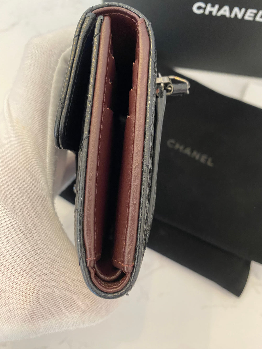 Pre Loved Chanel Classic Small Flap Wallet in Black Caviar Leather (excellent)
