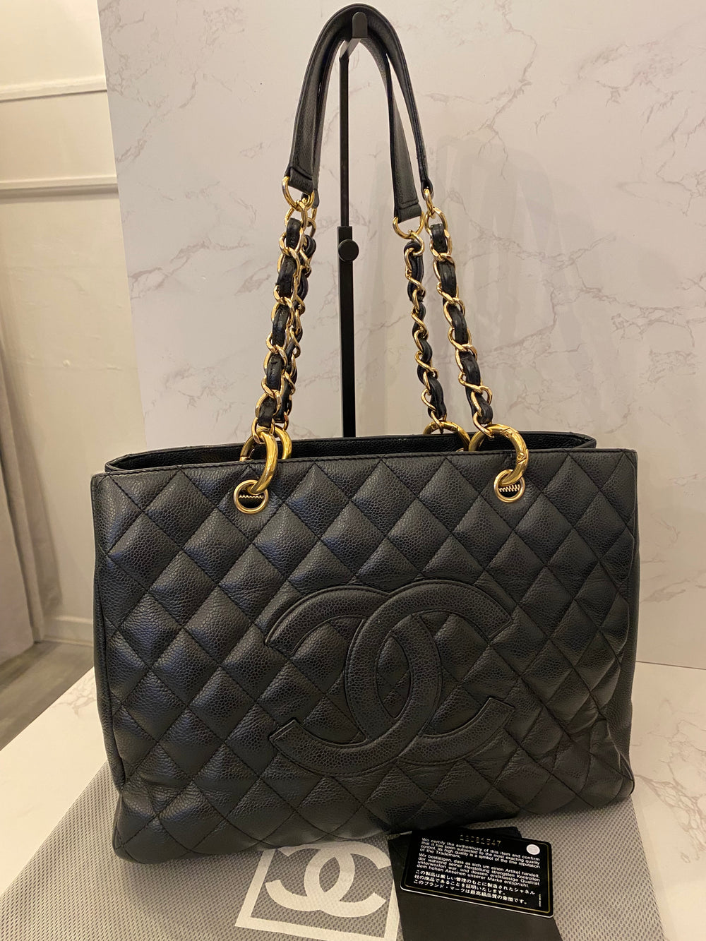 Pre Loved Chanel GST Grand Shopper Tote in Black Cavier Leather