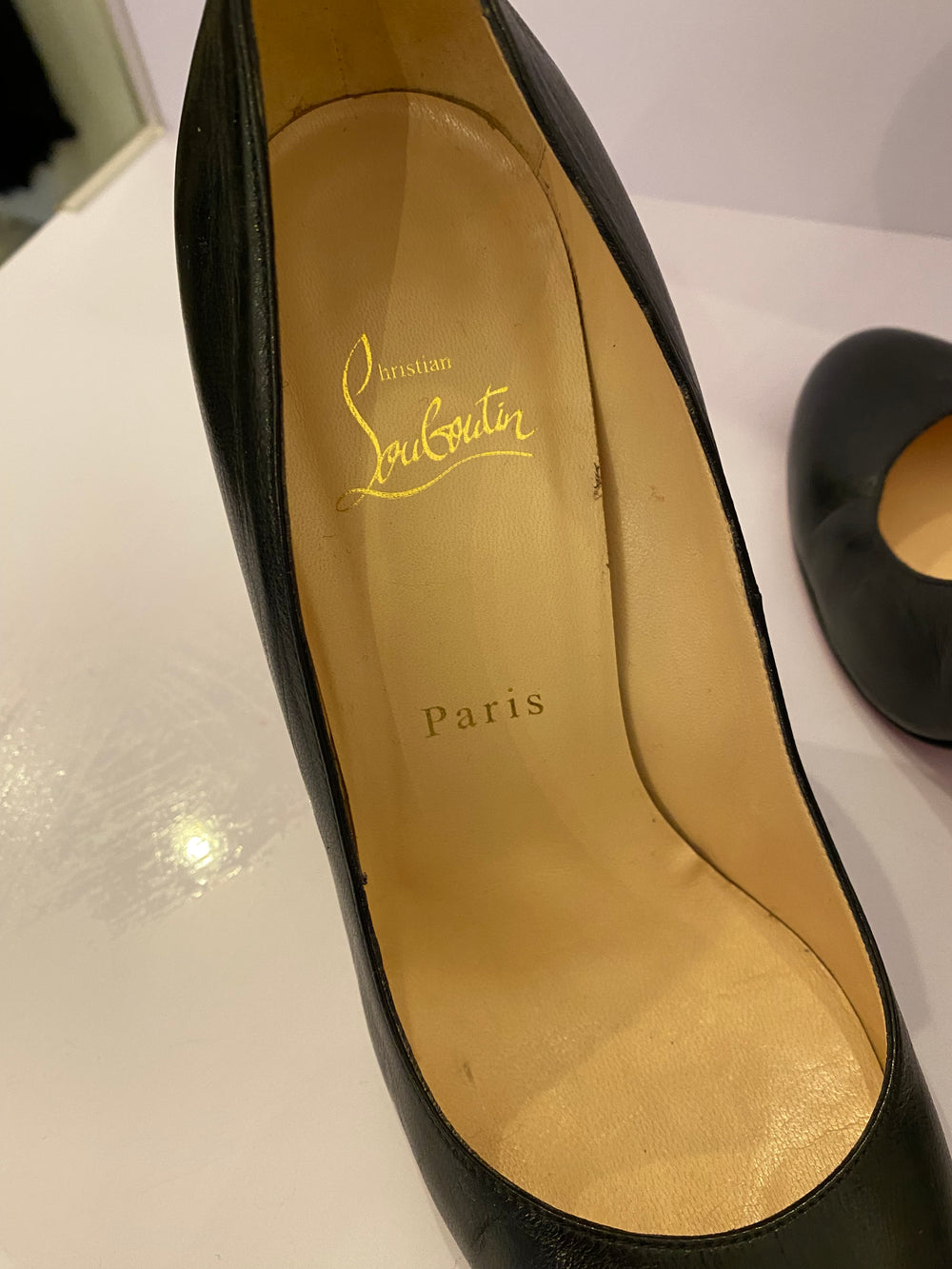 Pre Loved Christian Louboutin Black Simple Pumps uk5