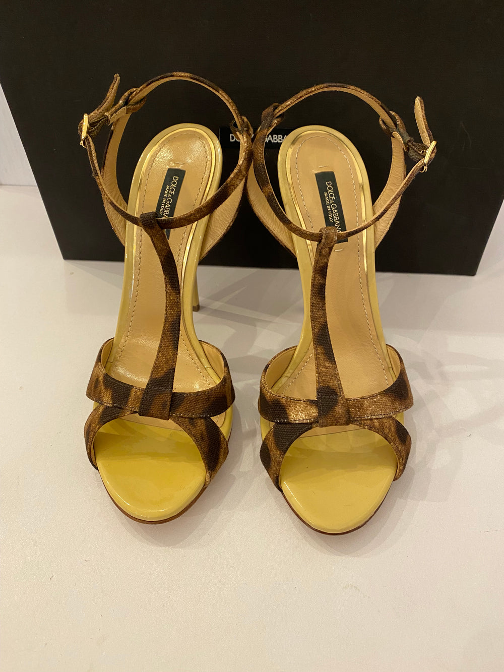 Pre Loved Dolce & Gabbana Leopard Print Sandals (new)