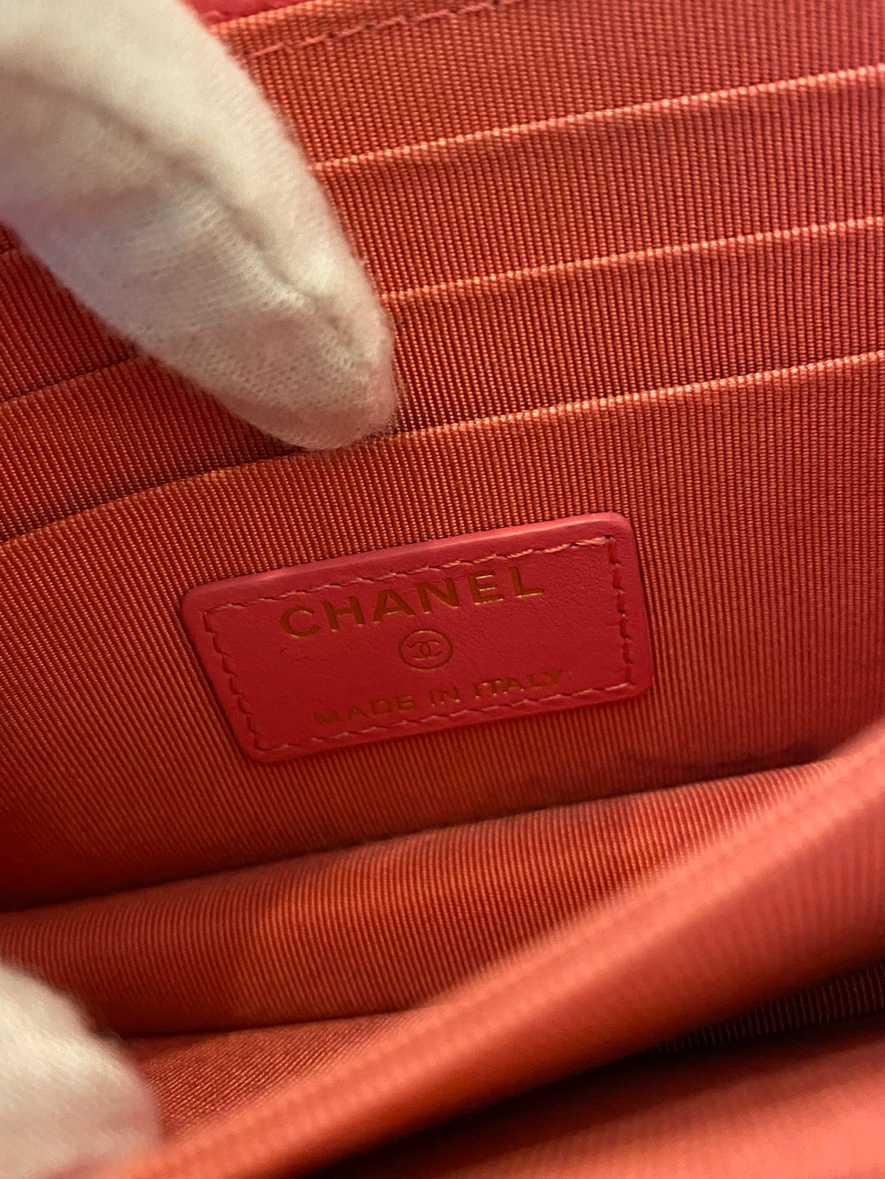 Pre Loved Chanel Mini Wallet on Chain in Pink 2020 (excellent)