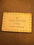 Pre Loved Louis Vuitton Trotteur Beaubourg Shoulder / Crossbody Bag in Monogam Canvas