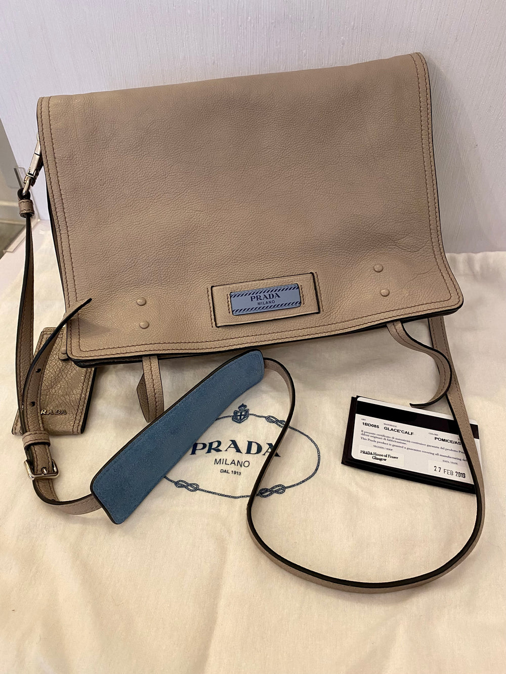 Pre Loved Prada Glace Calf Etiquette Flap Messenger in Pomice Grey (excellent)