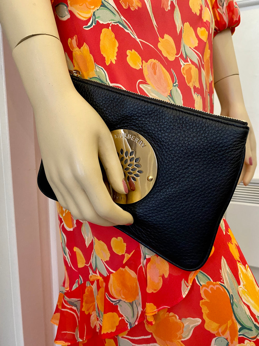 Pre Loved Mulberry Daria Black Clutch in Spongy Pebbled Leather (excellent)