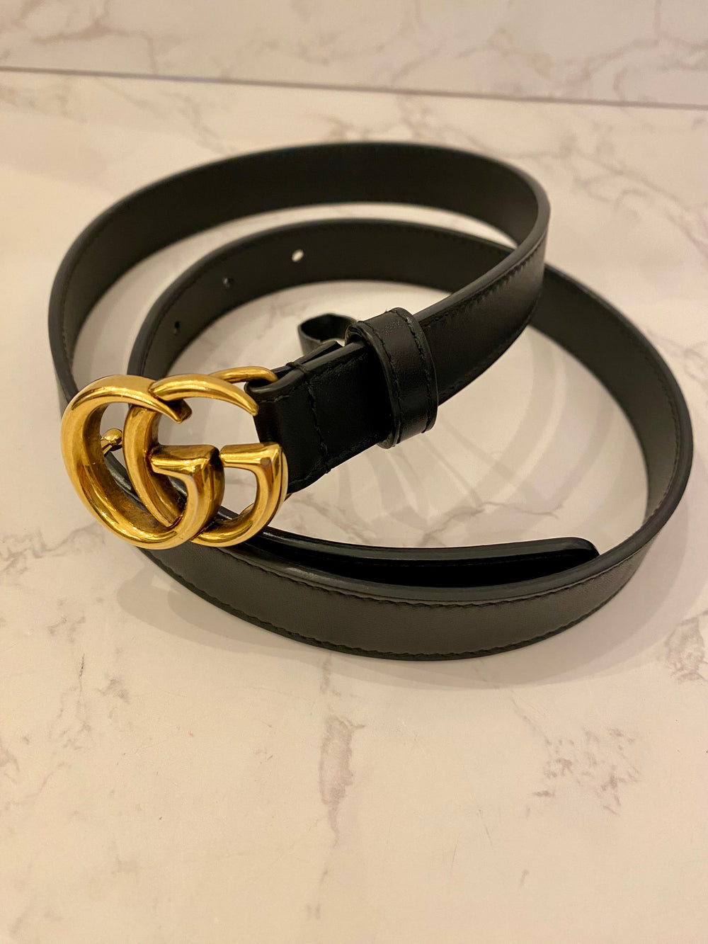 Pre Loved Gucci narrow Marmont Black & Gold Belt 75cm (fits uk-8-10) excellent