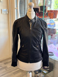 Pre Loved Dolce  & Gabbana calf leather black zipped Jacket - Size S