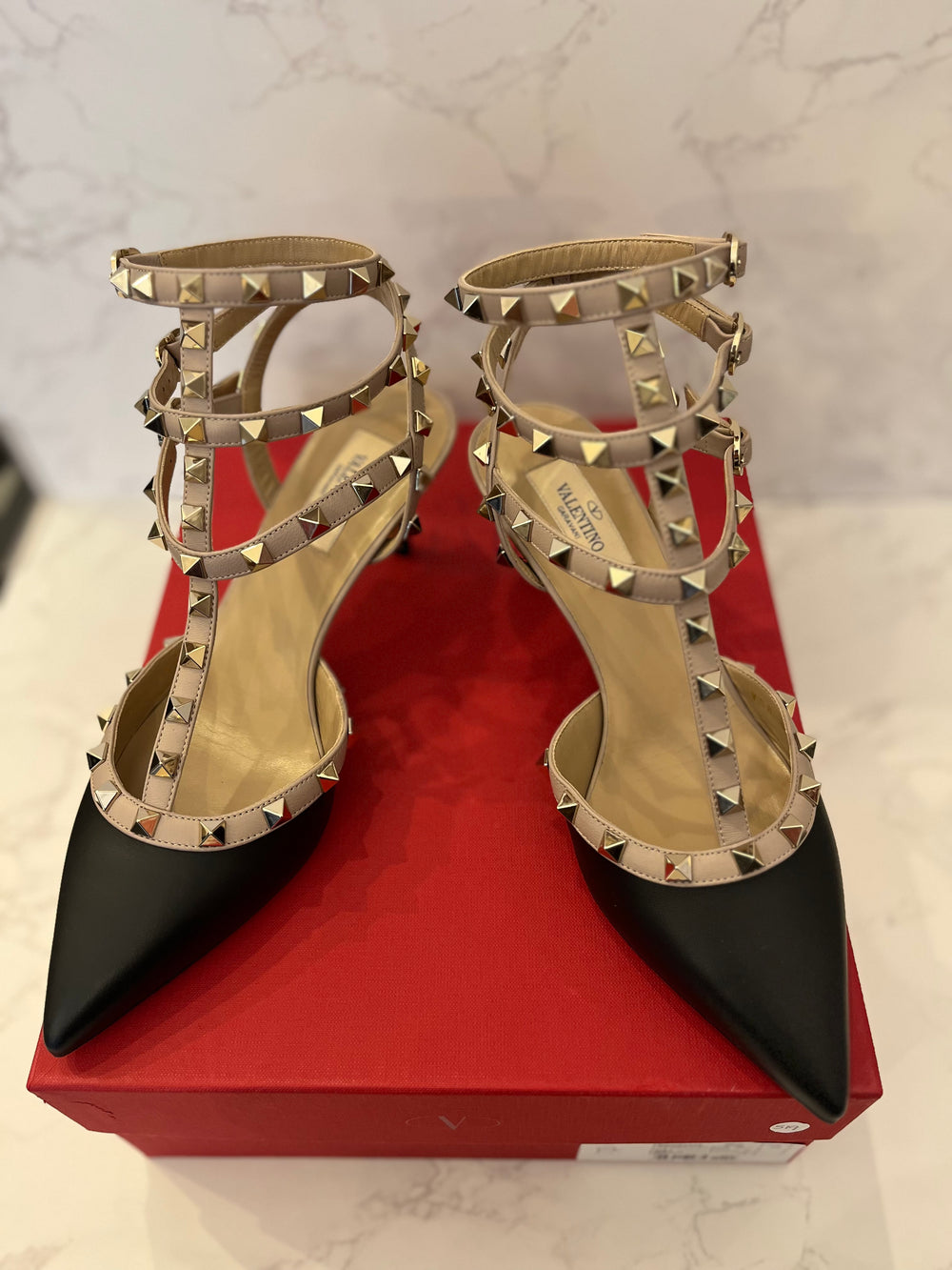 Pre Loved Valentino Garavani Rock Stud Kitten Heels UK 6 (New)