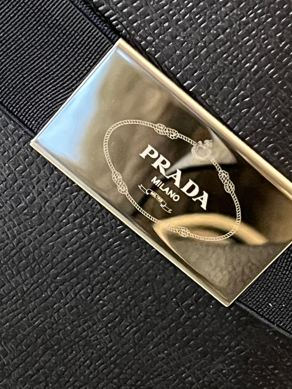 Pre Loved Prada Crossbody in Black with 2 Straps (excellent)