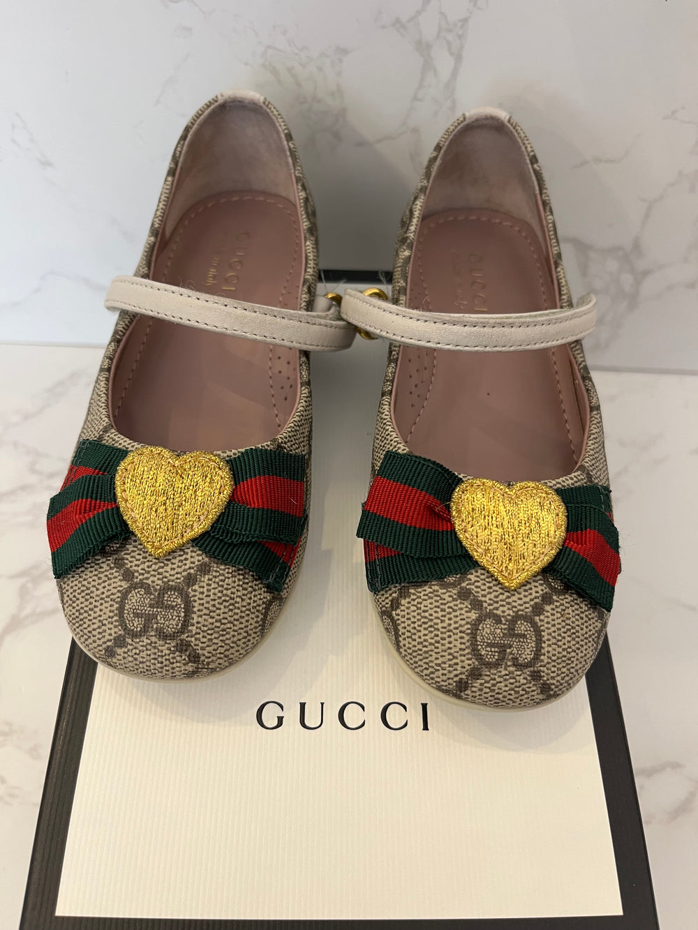 Preloved Gucci Girl’s GG Monogram Ballerina Flats size 24