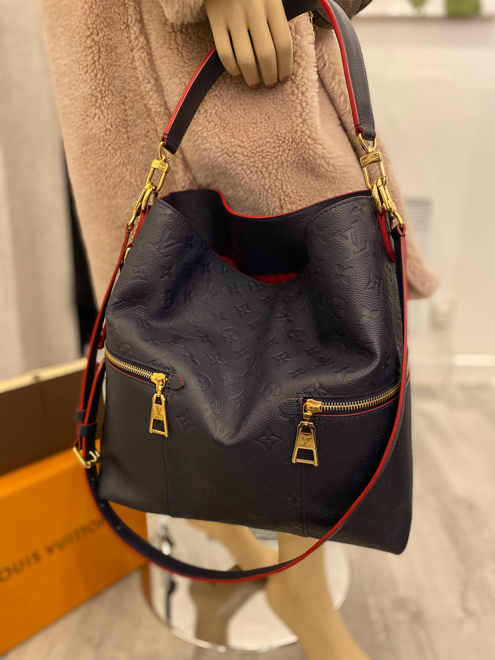 Pre Loved Louis Vuitton Marine & Rouge Melie Shoulder Bag