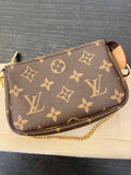 Pre Loved Louis Vuitton Mini Pochette Accessoires in Monogram Canvas - Excellent