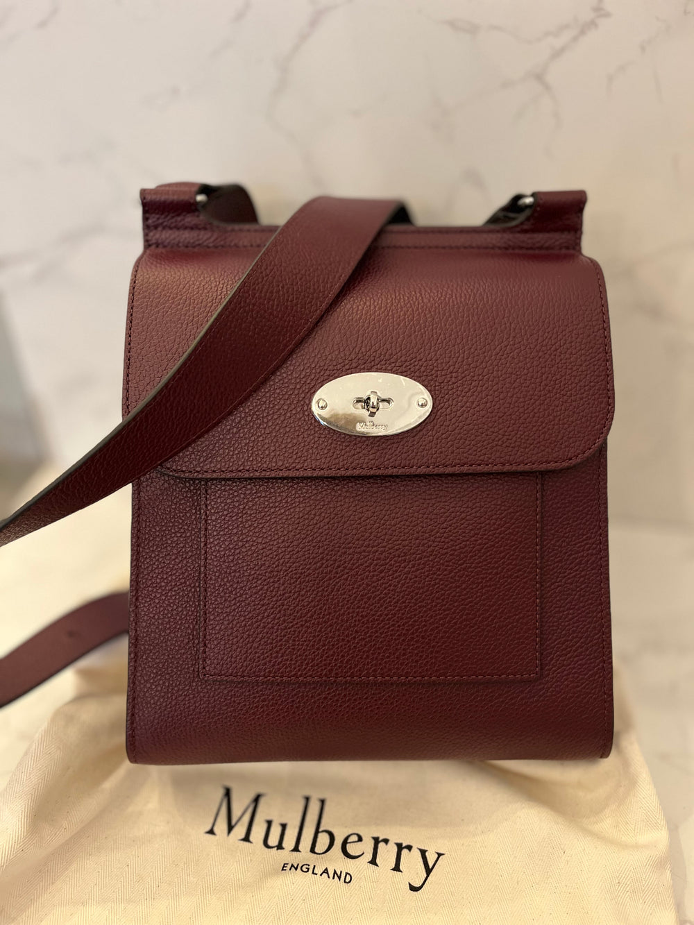 Pre Loved Mulberry Small Antony in Black Cherry (New)