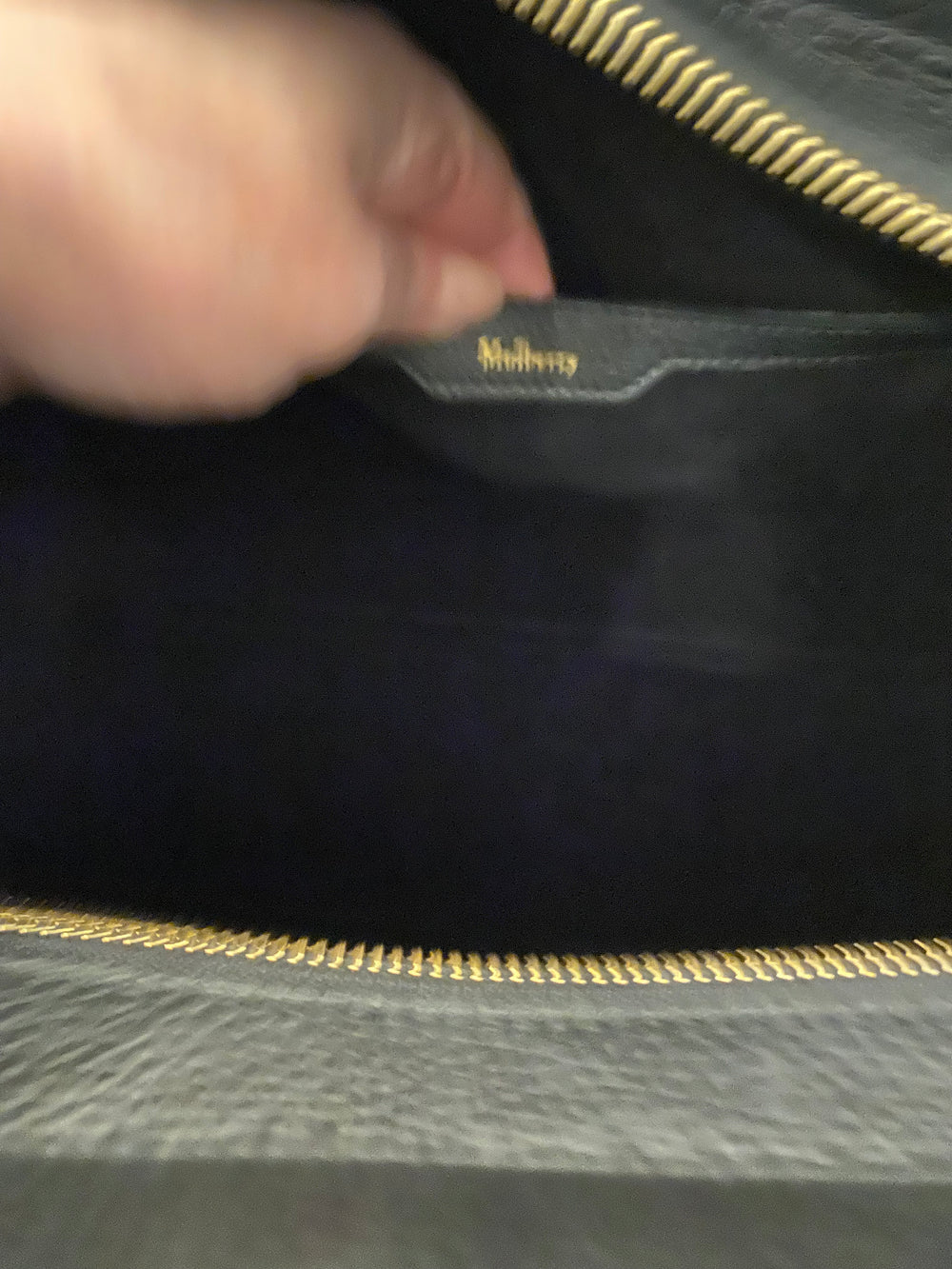 Pre Loved Mulberry Small Zipped Bayswater in Black  (as new)