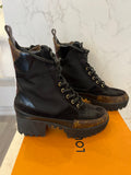 Pre Loved Louis Vuitton Monogram Desert Boot UK4 **RESERVED**
