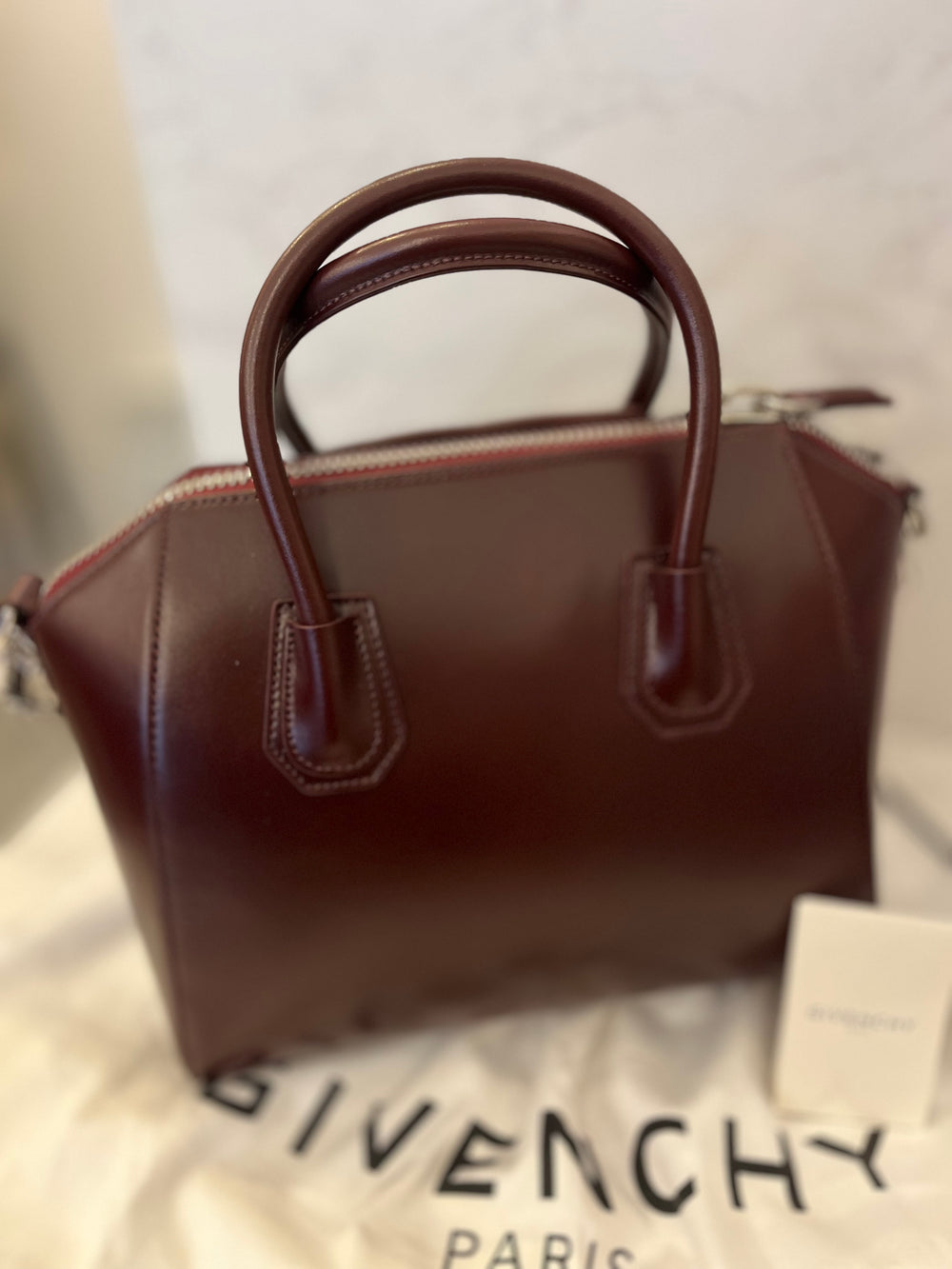 Pre Loved Givenchy Small Burgundy Antigona  (excellent)
