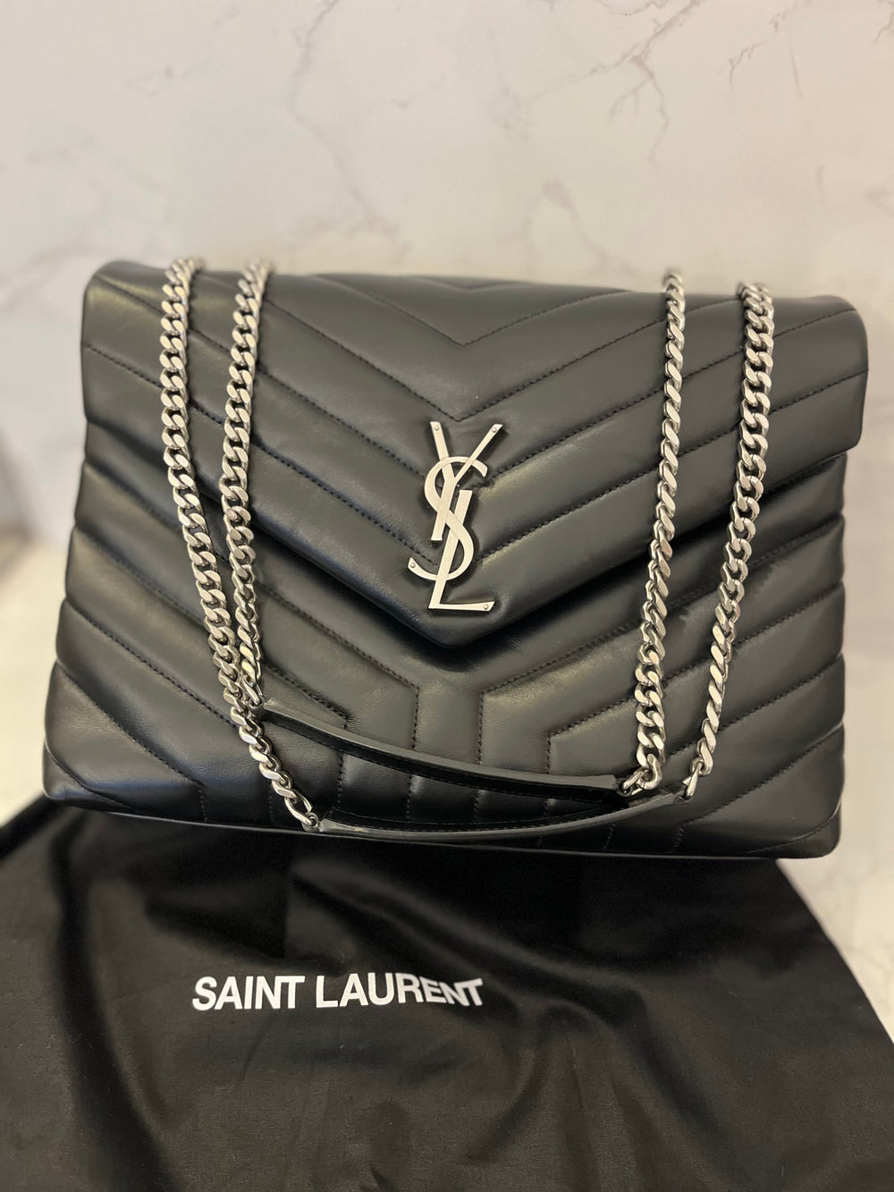 Pre Loved Yves Saint Laurent Medium Lou Lou Bag in Black - Excellent