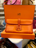 Pre Loved  Hermes Jige Elan 29 Clutch in Orange Swift Leather (excellent)