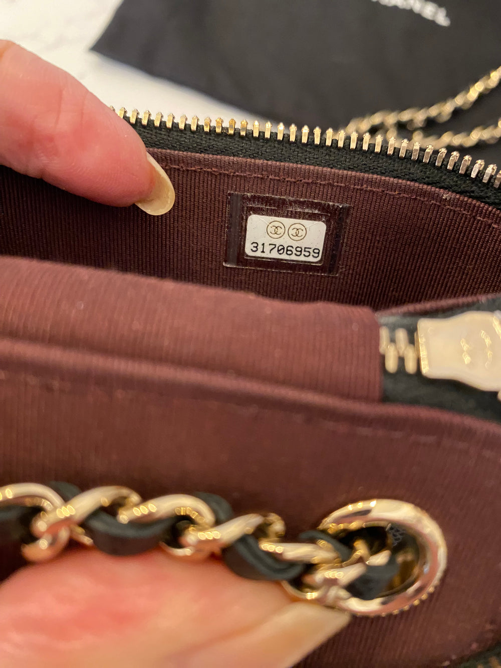 Pre Loved Chanel Mini Vanity Case in Black Cavier Leather - Excellent