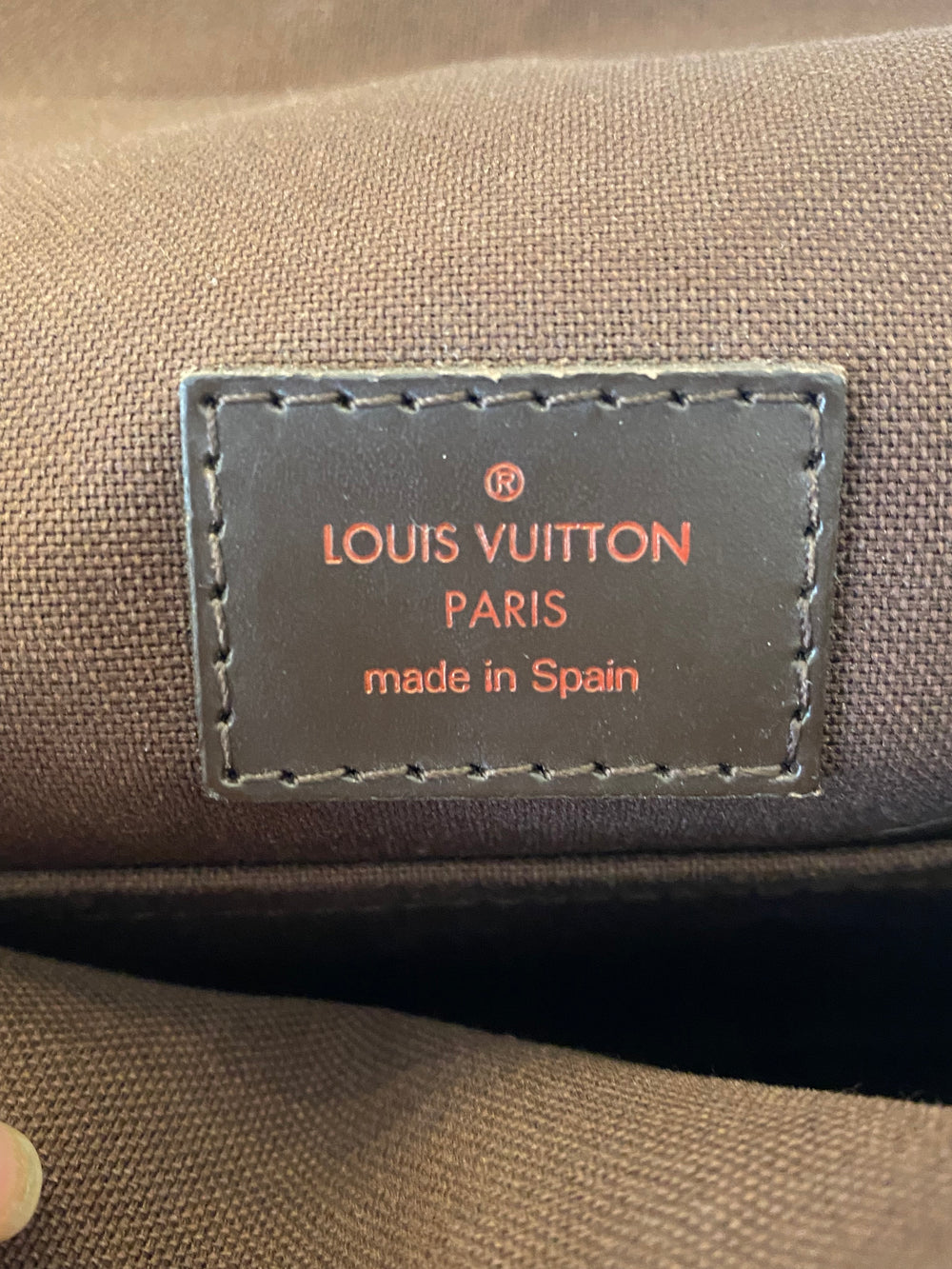 Pre Loved Louis Vuitton Brooklyn Unisex Messenger Bag