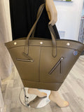 Pre Loved Mulberry Camden Shopper in Dark Palm (excellent)