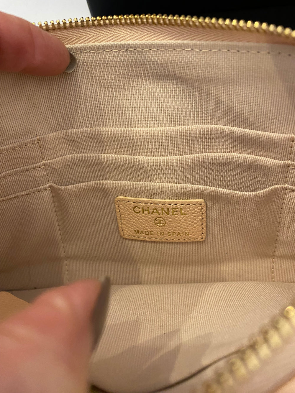 Pre Loved Chanel Peach Caviar Leather O-Case (excellent)