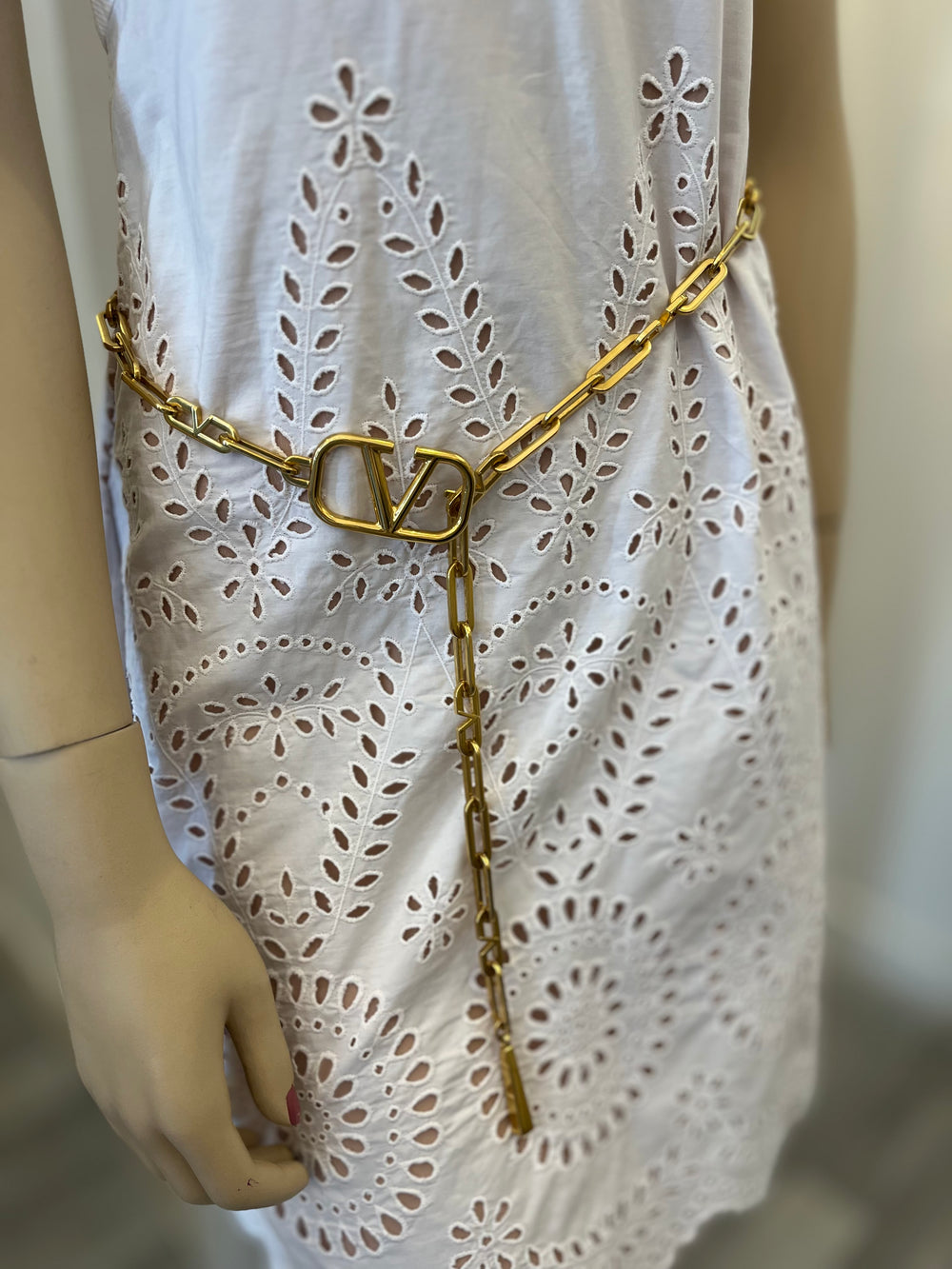 Pre Loved Valentino Garavani Gold Chain “V” Belt (excellent)