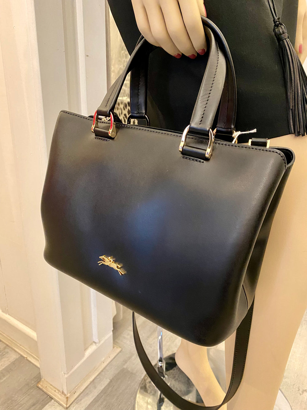 Longchamp Black leather Tote  (as new)