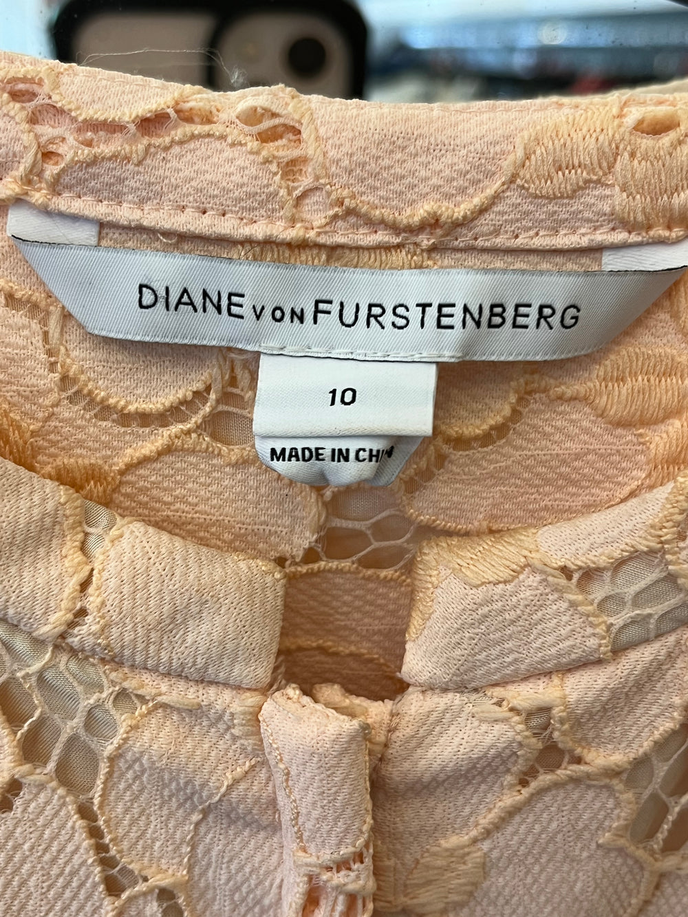 Pre Loved Diane Von Furstenberg Peach Lace Dress uk12