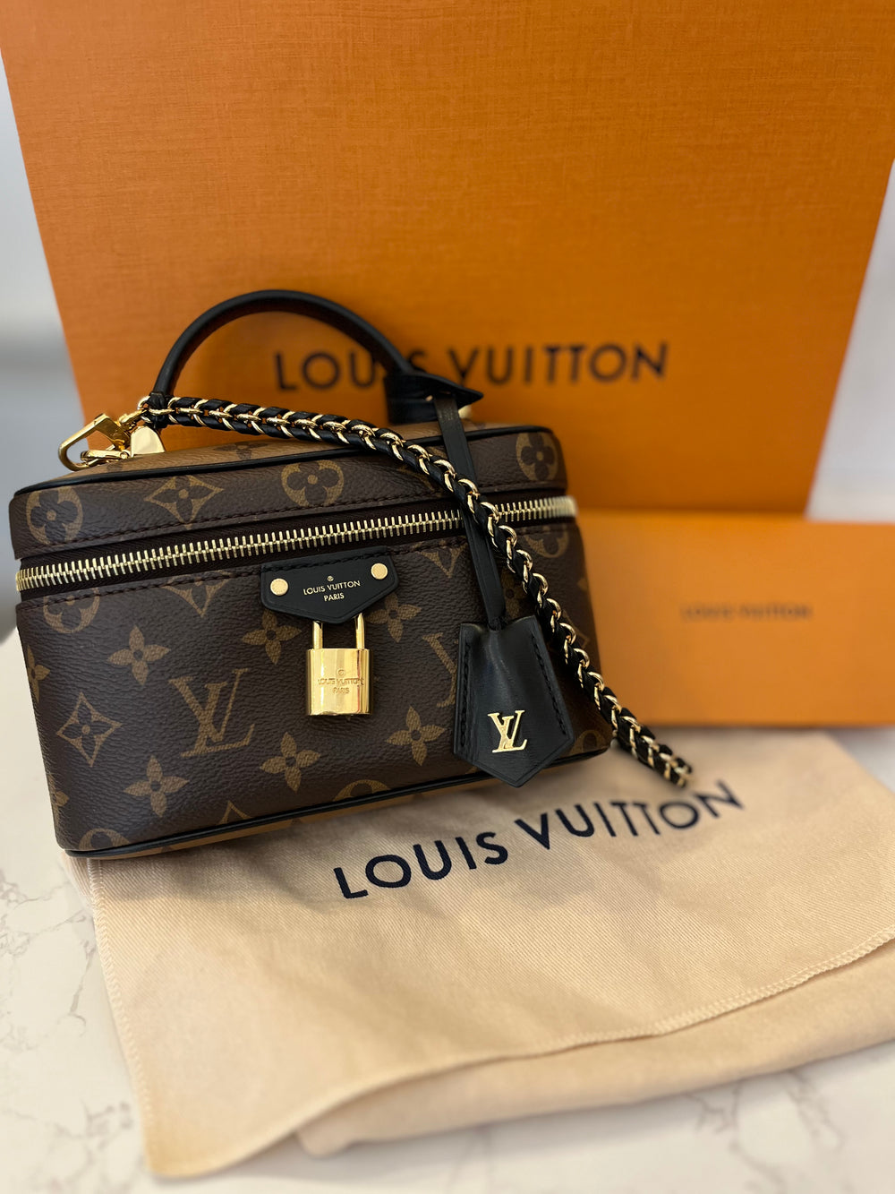 Pre Loved Louis Vuitton Monogram Vanity Chain Pouch (as new)