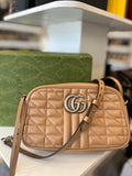Pre Loved Gucci GG Marmont Matelasse Chain Shoulder/Crossbody Camera Bag in Biscuit