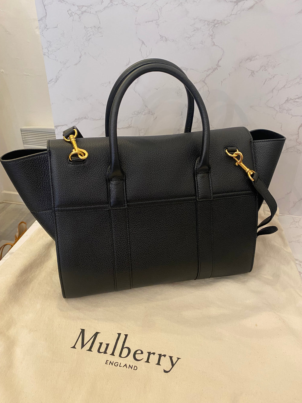 Pre Loved Mulberry Strap Bayswater in Black (excellent)