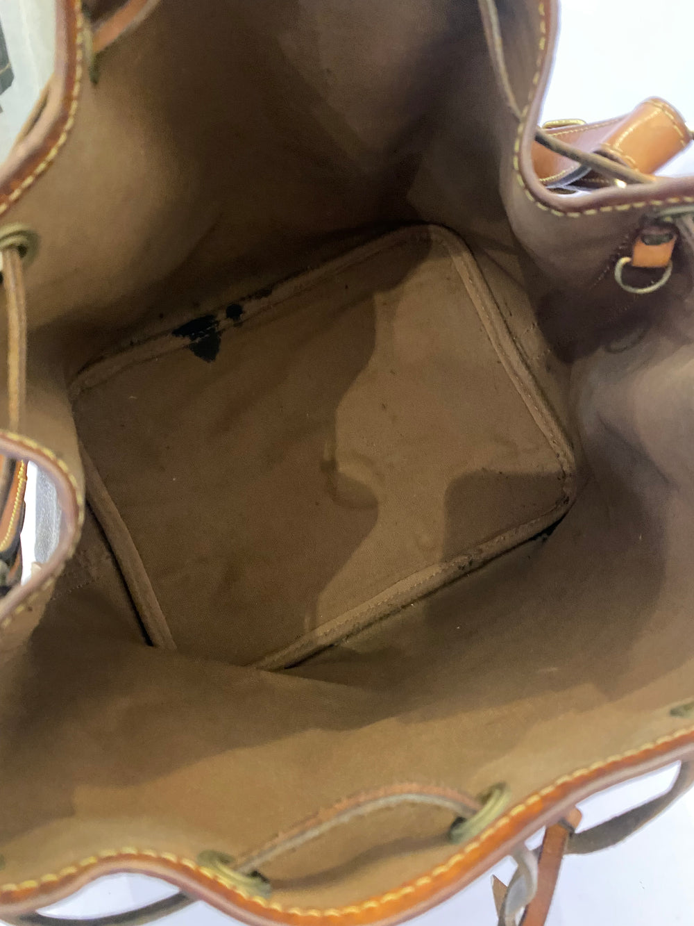 Pre Loved Louis Vuitton Vintage  Noe Monogram Bucket Bag