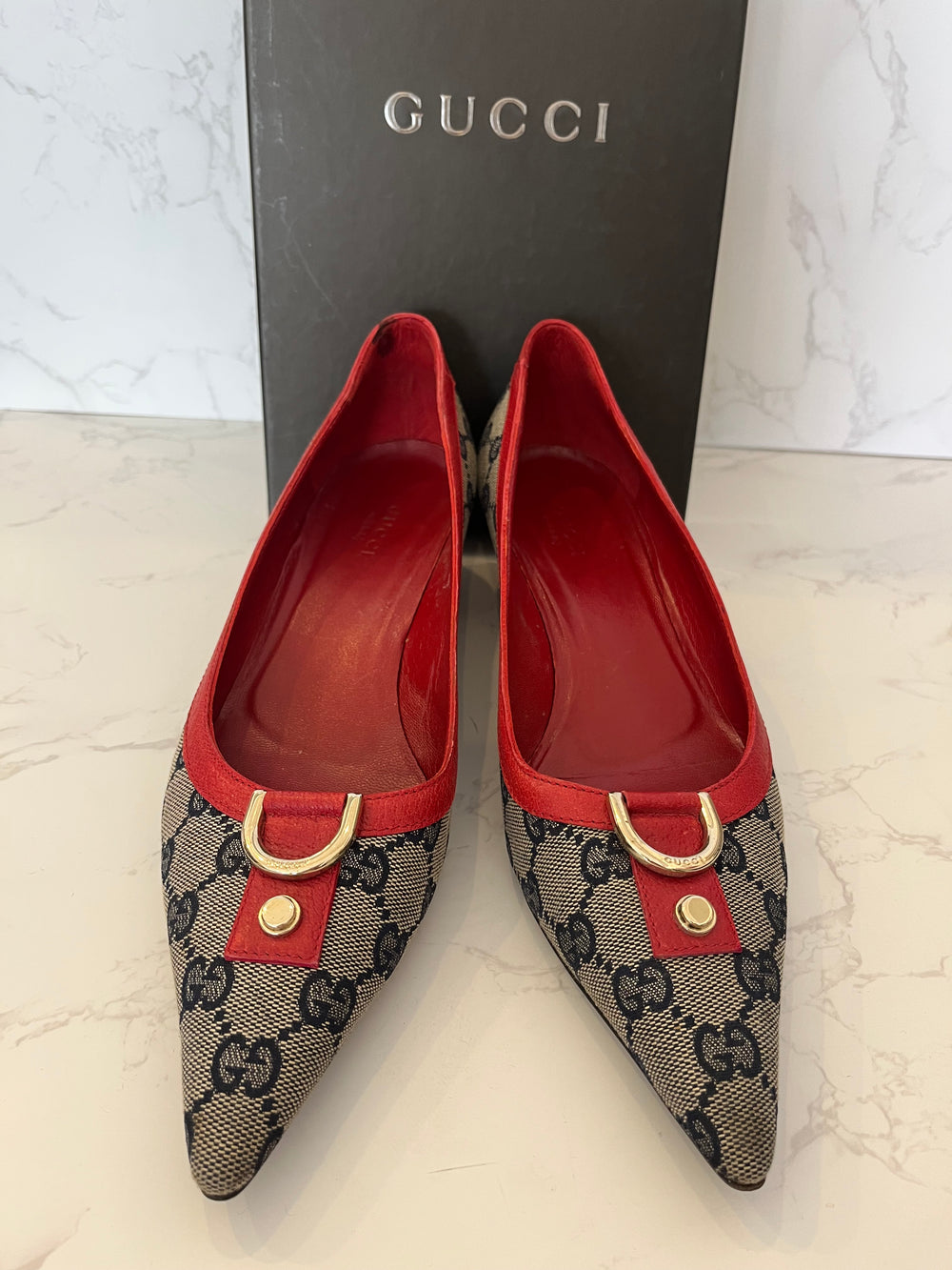 Pre Loved Gucci Vintage GG Kitten Heels UK5